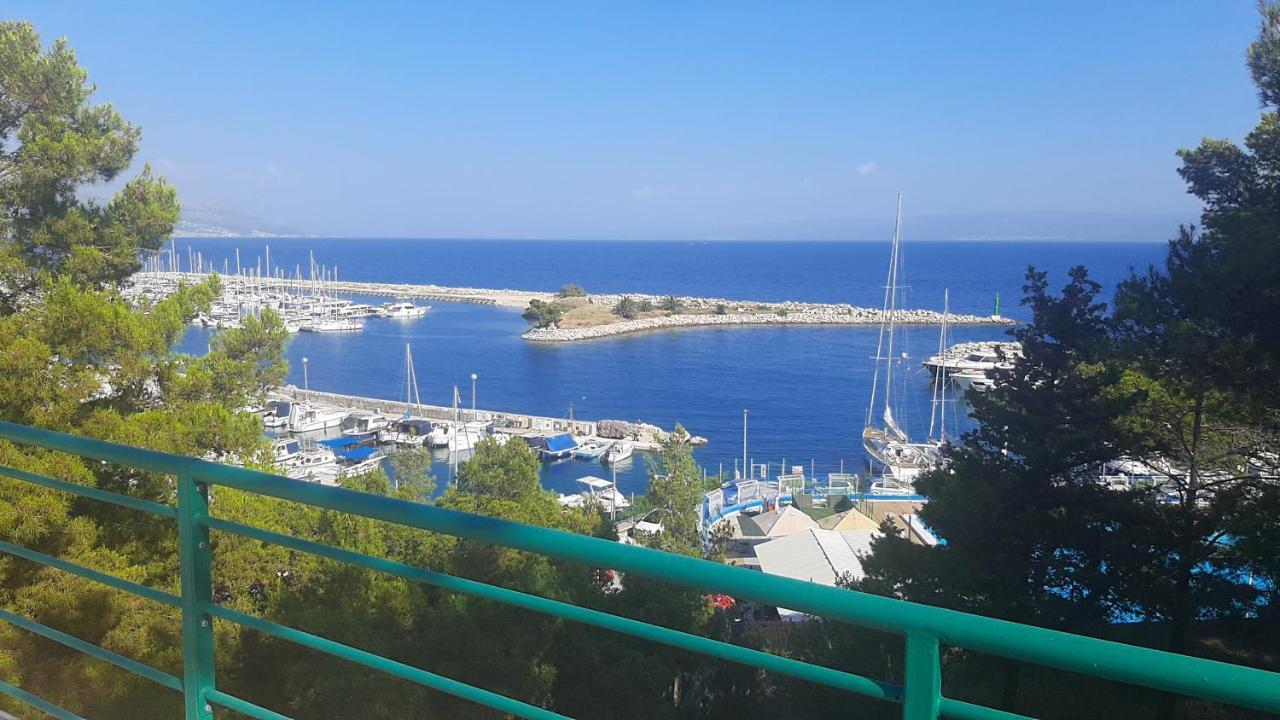 Old Captain's - In A Pine Wood By The Sea And Tennis Courts *