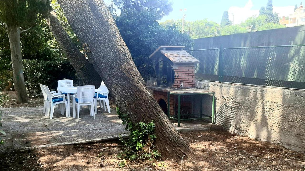 Old Captain's - In A Pine Wood By The Sea And Tennis Courts