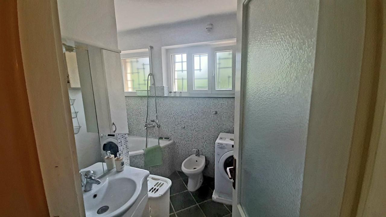 Old Captain's - In A Pine Wood By The Sea And Tennis Courts * Split