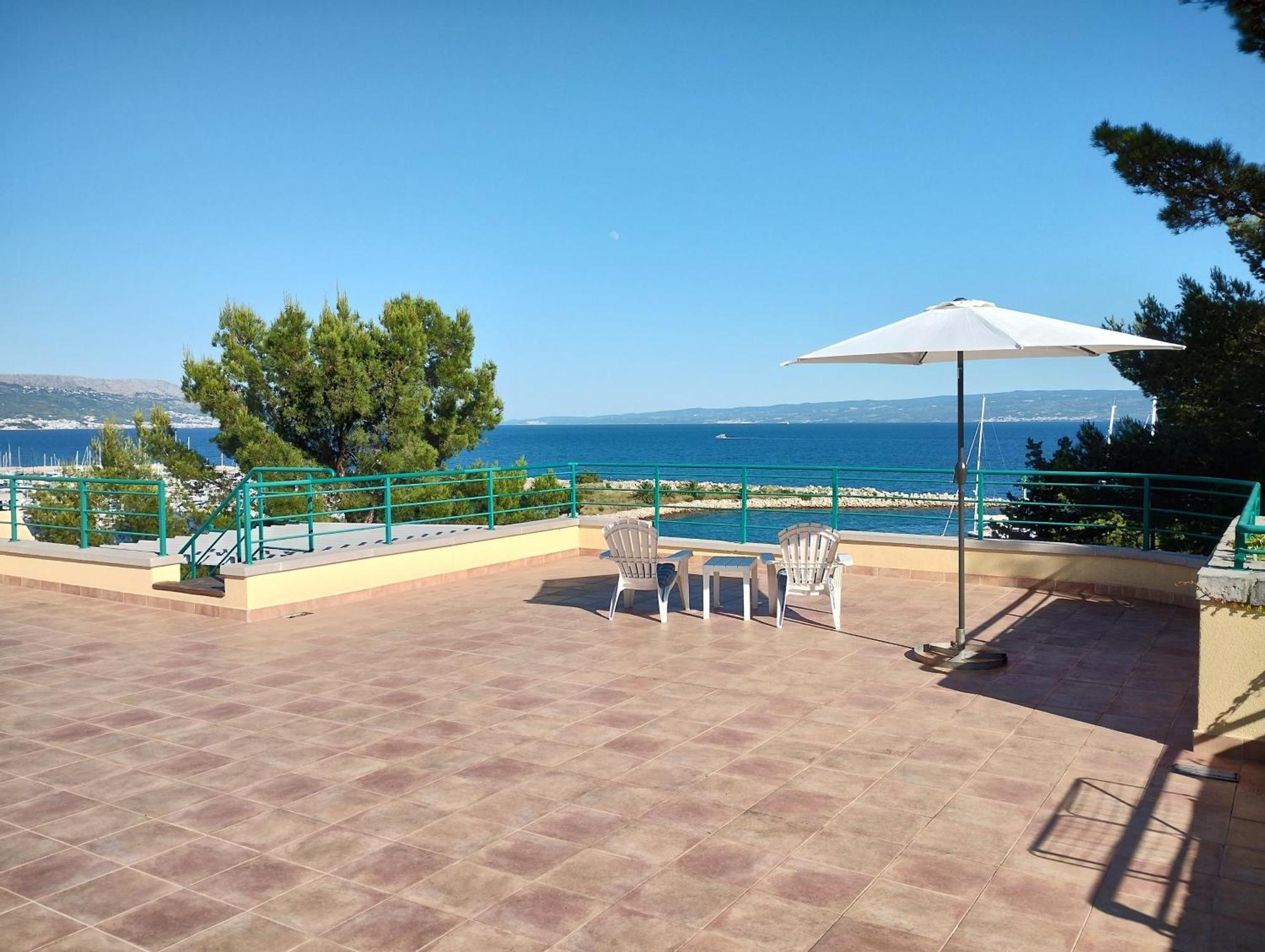 Old Captain's - In A Pine Wood By The Sea And Tennis Courts Apartamento
